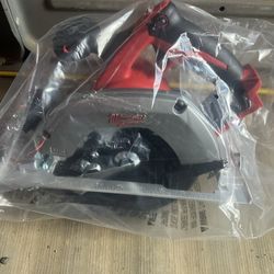 Milwaukee Circular Saw 6 1/2 