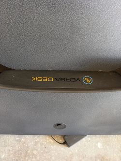 Versa Desk