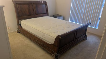 FREE!  Ethan Allen Mahogany Wood Bed + Mattress  + Boxspring