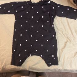 Burberry London Onesie I month 