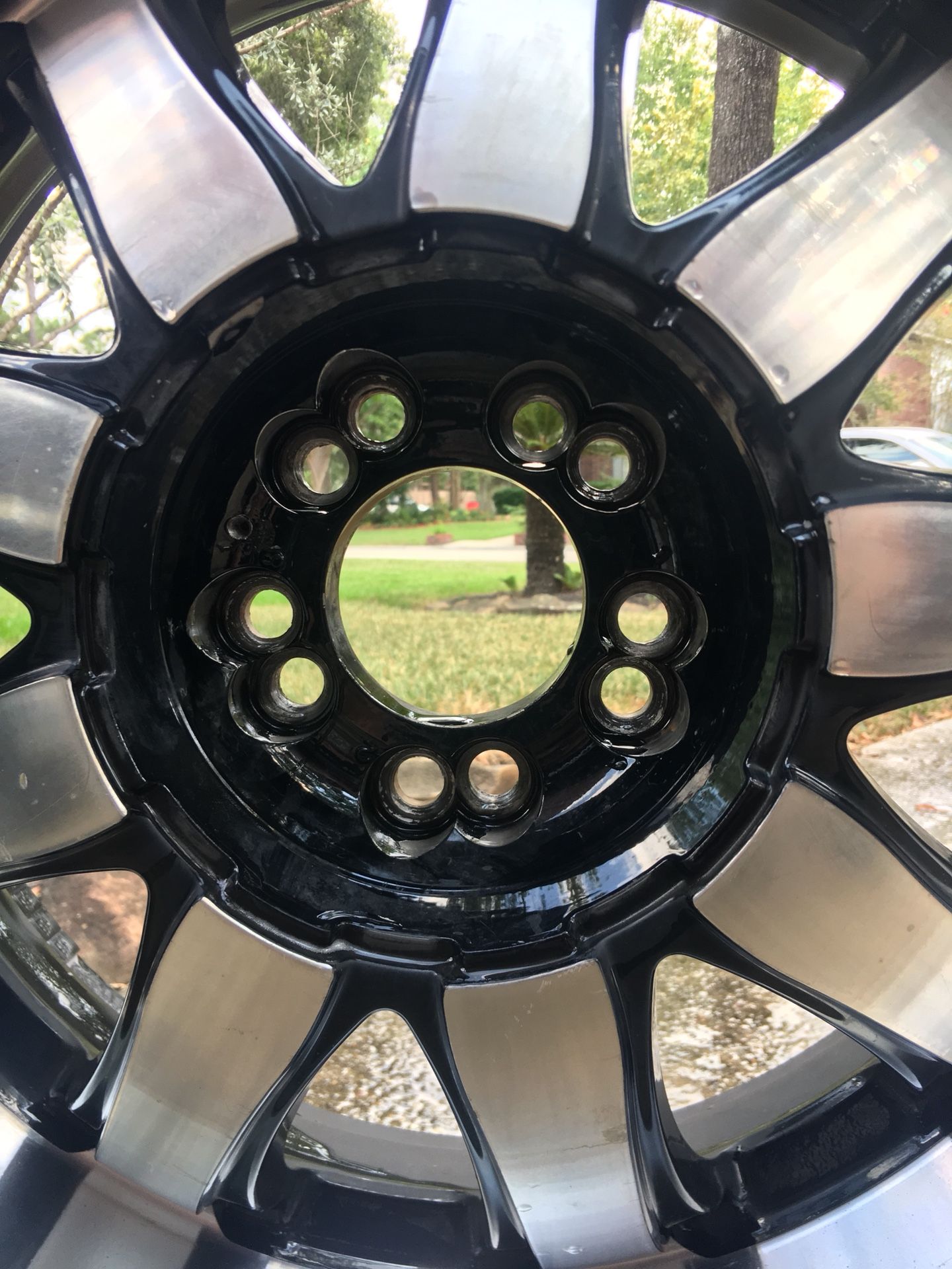 Wheels & Tires 20x8.5 for Sale in Conroe, TX - OfferUp