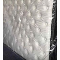 king size new  thick pillow top bed can deliver 