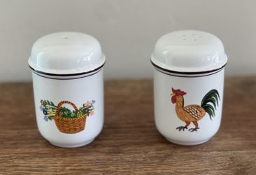 Villeroy Boch Laplau Naïf Salt & Pepper shakers