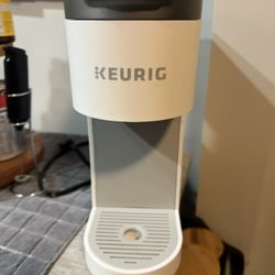 Keurig Coffee Machine 