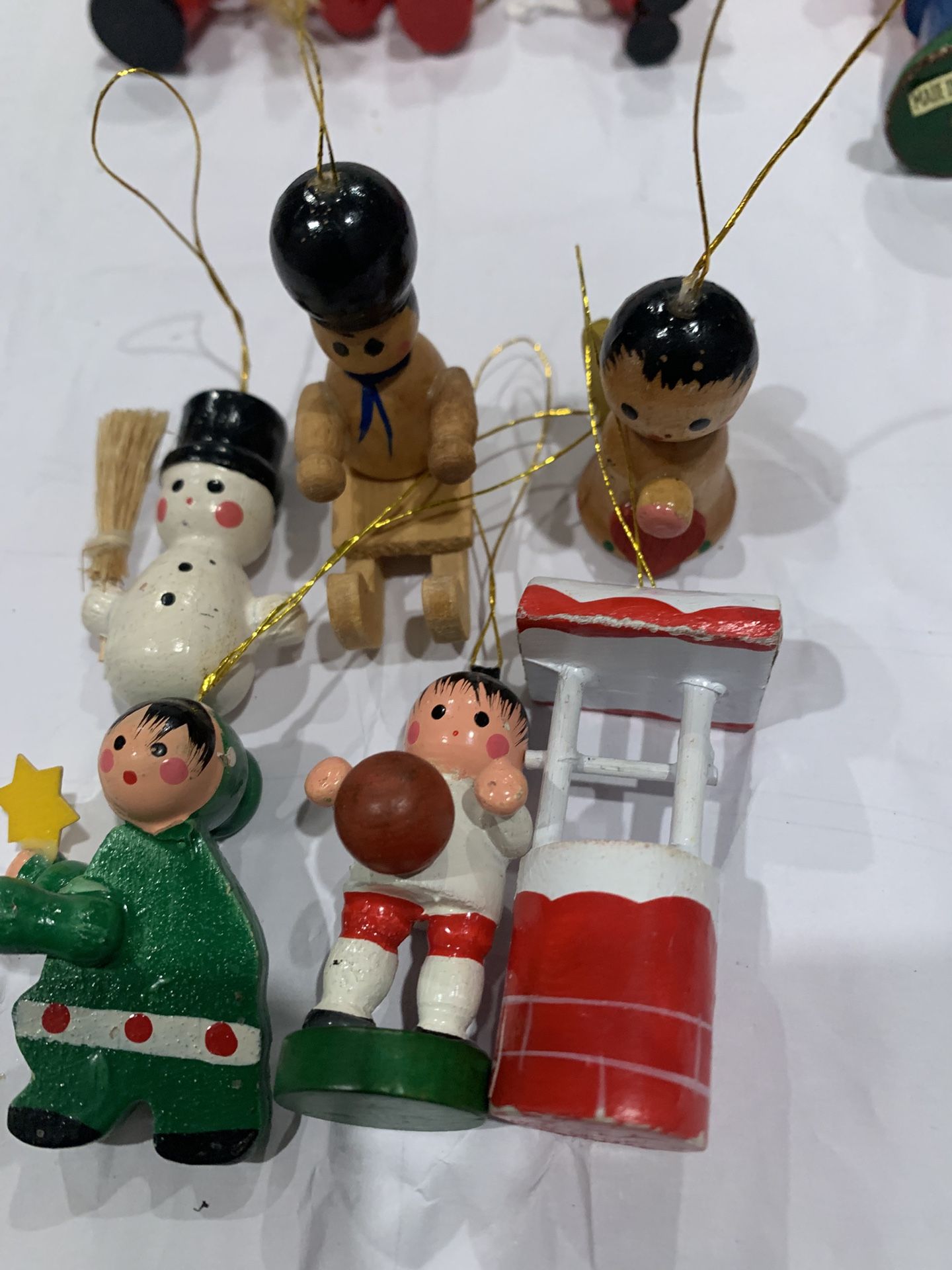 LOT OF 19 WOODEN VINTAGE MINIATURE TREE ORNAMENT FIGURES 
