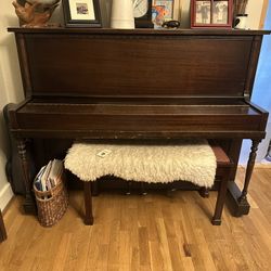 Monarch Upright Piano