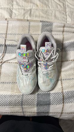 MB.03 iridescent