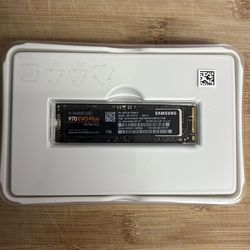 1Tb SAMSUNG EVO PLUS NVMe M.2 SSD