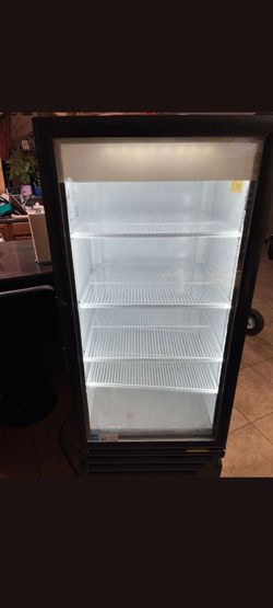 Single Door Commercial Cooler