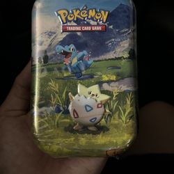 Pokémon TCG mini tin