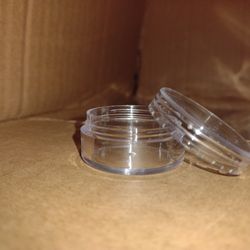 1000 Small Round Plastic Containers 