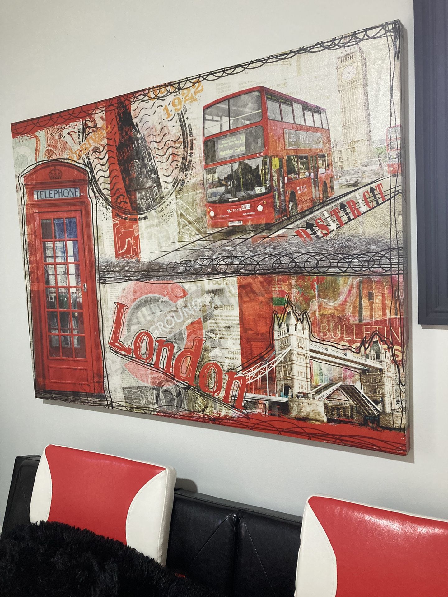 Very cool, modern, contemporary, red, black and white canvas London picture. Pick up in Willowick!