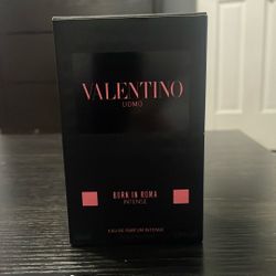 Valentino Born In Roma Intense 