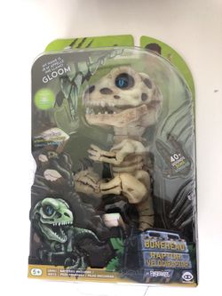 Untamed Bonehead Raptor Gloom