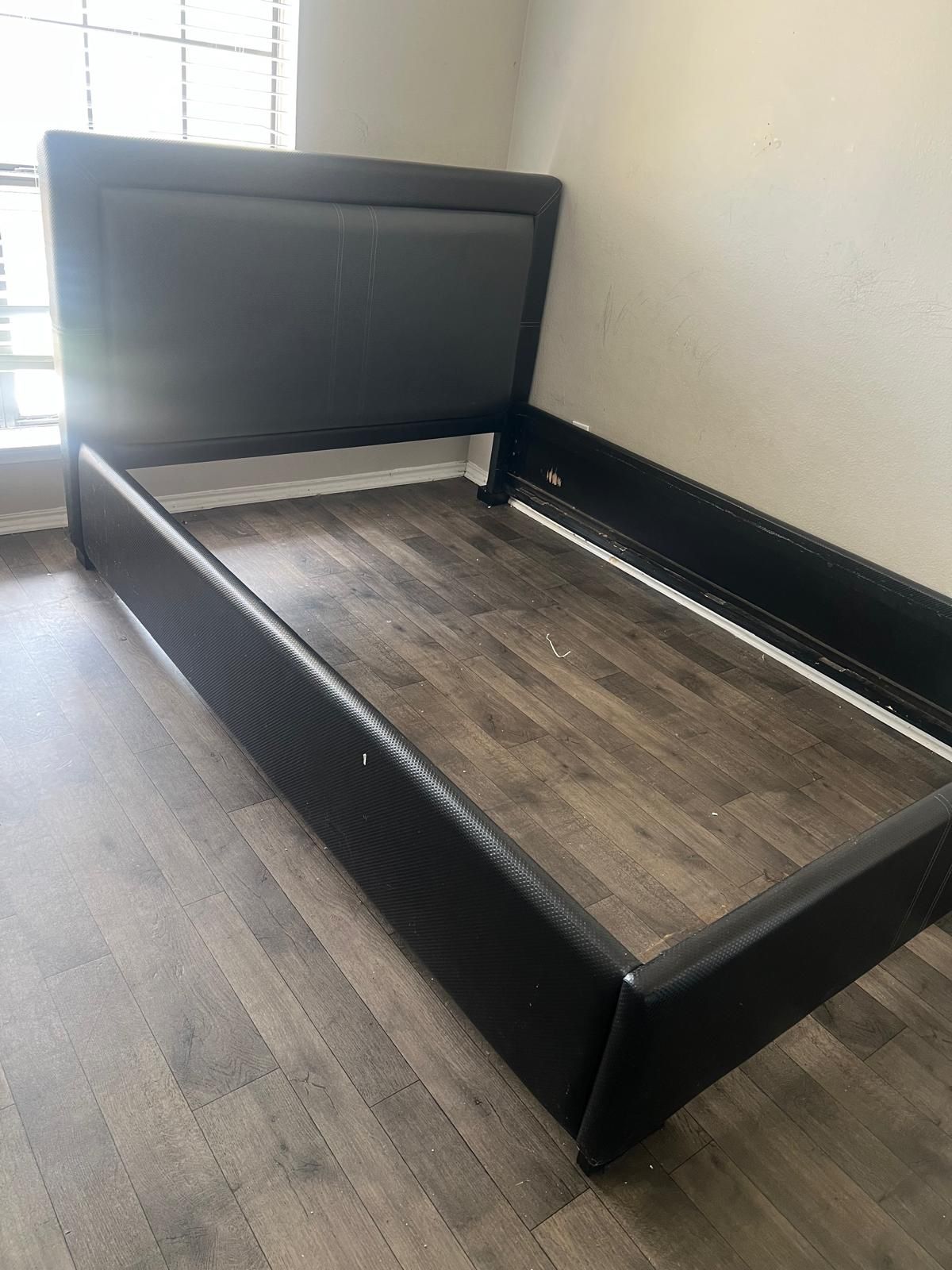 Queen Bed