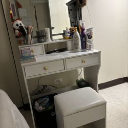Makeup Vanity
