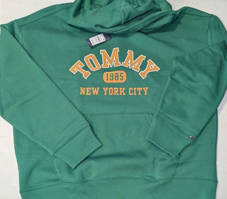 New Men's XL Limited Edition Tommy Hoodie.