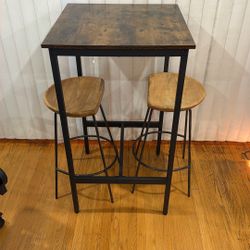 VASAGLE Bar Table/Small Kitchen Table HighTop