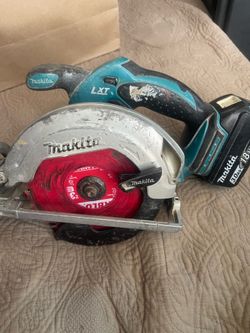 Makita skill saw with battery in good working condition