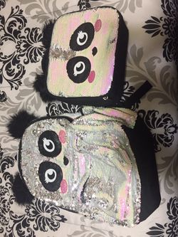 LIKE NEW JUSTICE PANDA BACKPACK&LUNCHBOX