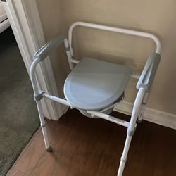 Commode