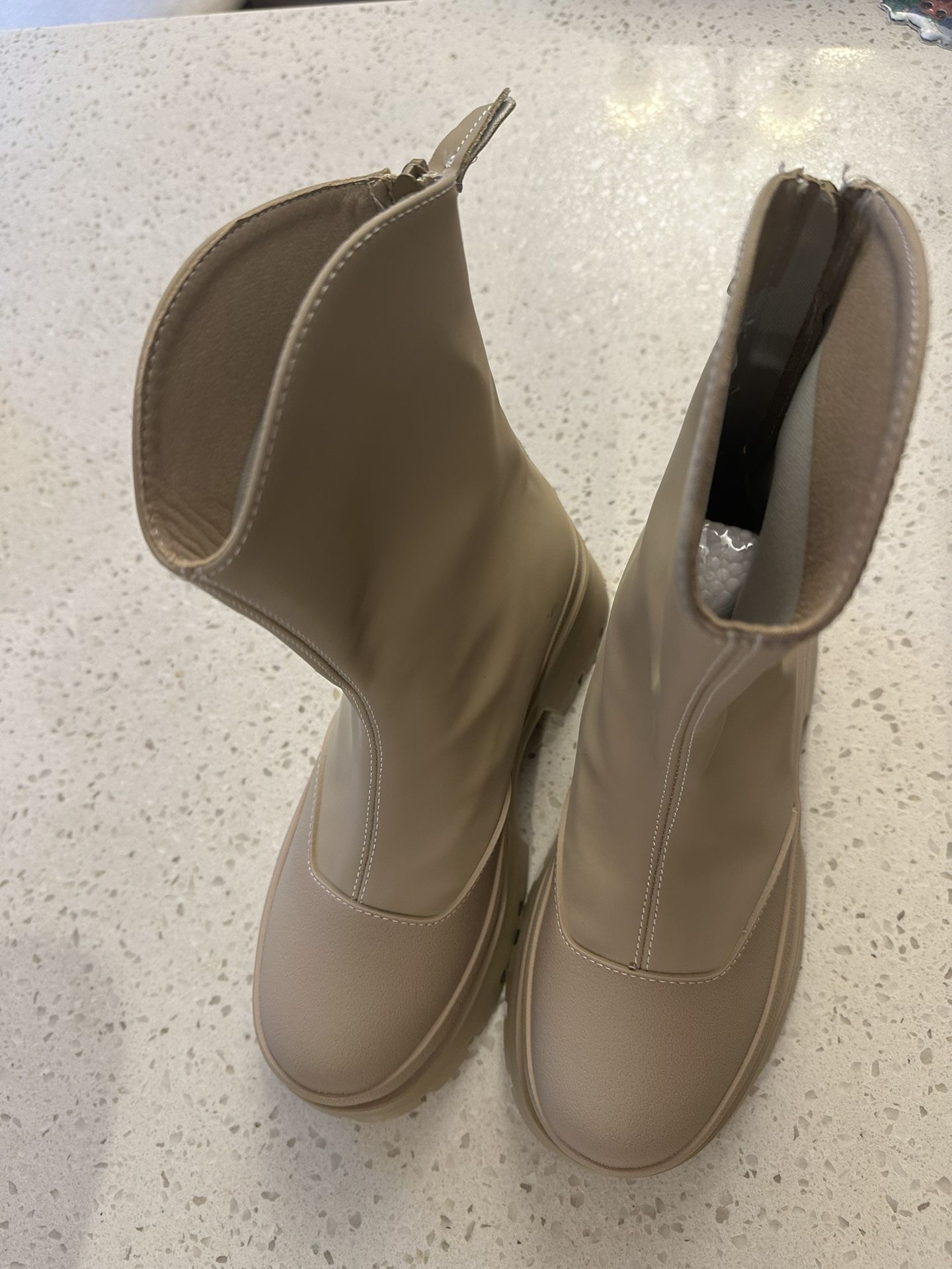 Boots For Women Size 6