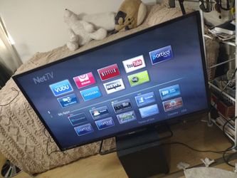 50 inch Smart TV Philips With Remote