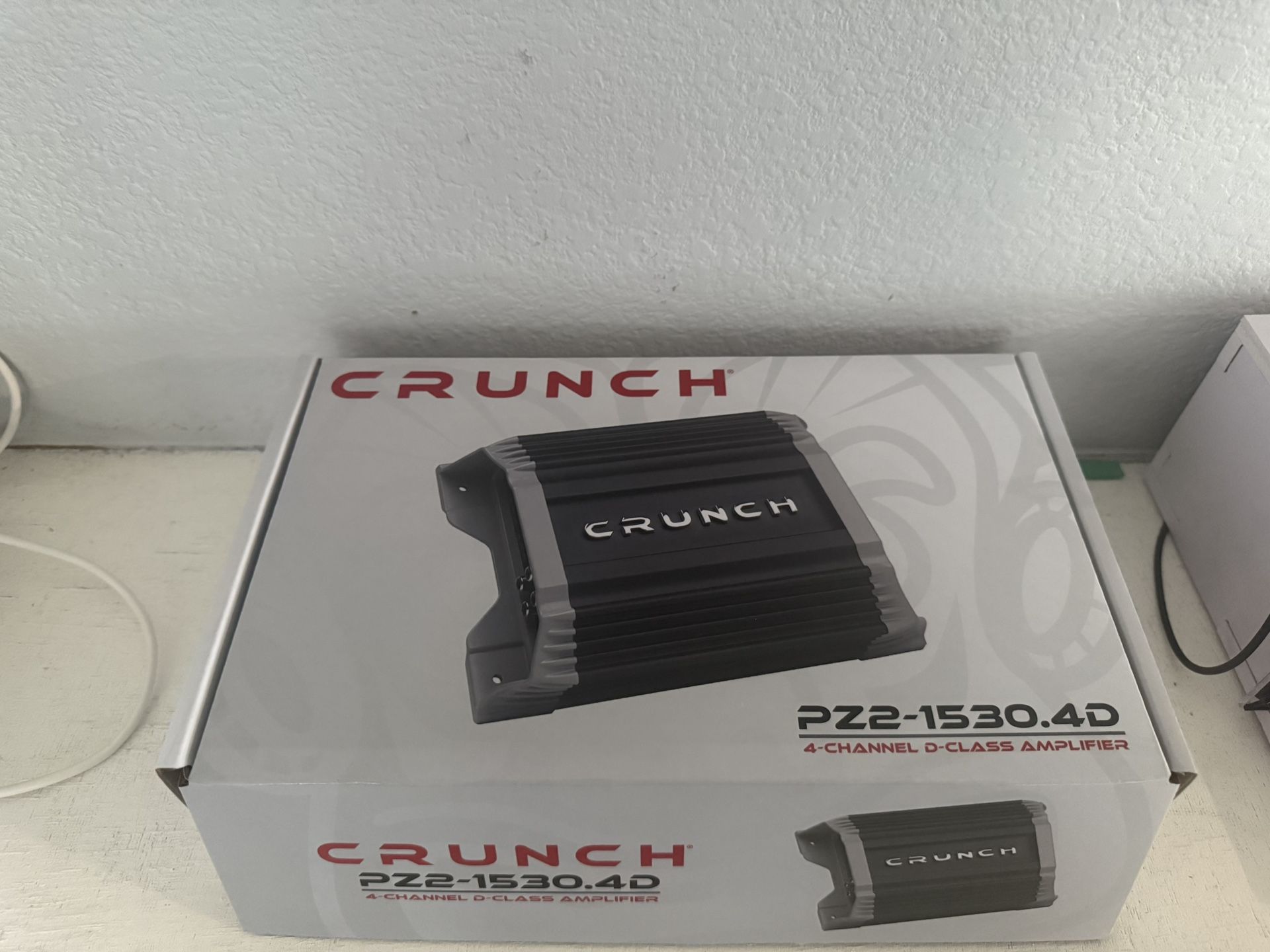 Crunch Pz2-1530.4D 4 Channel Amplifier