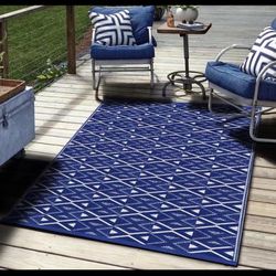 Outdoor rug 