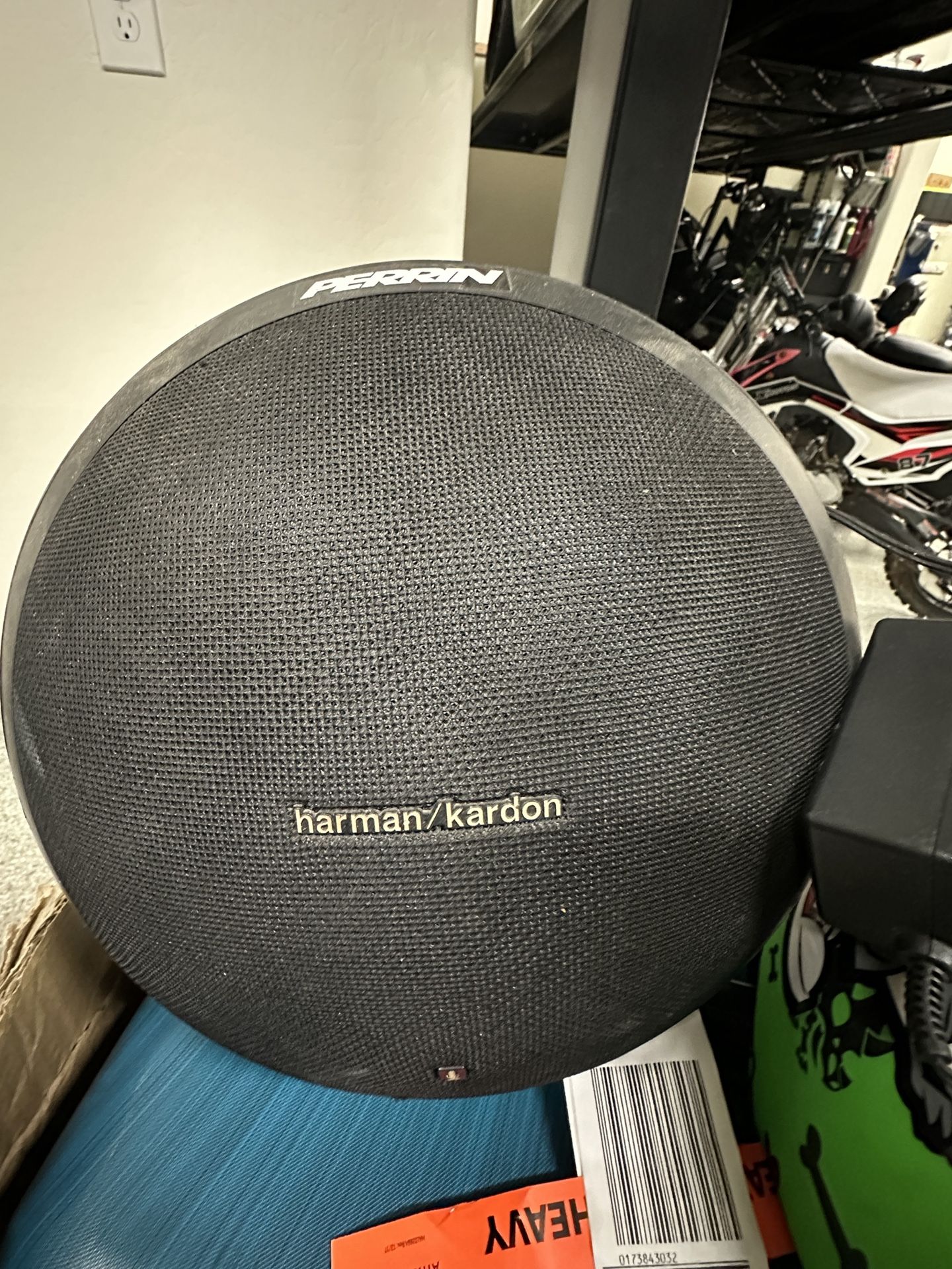Harmon Kardon Bluetooth Speaker 