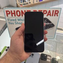 I phone 15 plus boost mobile 128GB