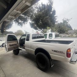 Toyota Tacoma