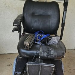 Power Chairs Good Batteries Blue One Needs a New Joystick 