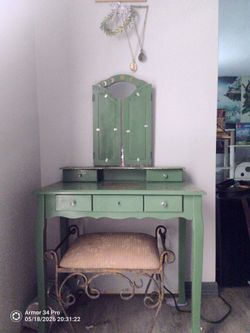 Vanity with seat