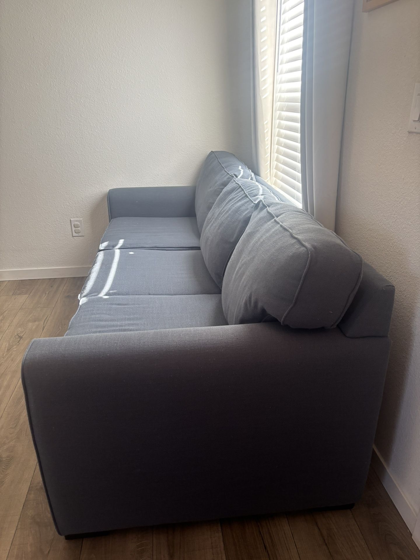 Living Spaces Sofa Couch