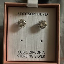 925 stud earrings /cz