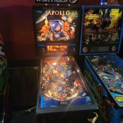 Apollo 13 Pinball Machine