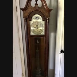 Old Grandfather Clock 