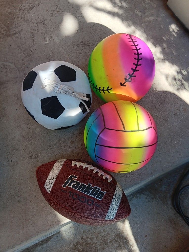 !! 4 Child's Play Balls