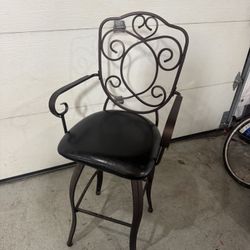 Tall, Swiveling Chair