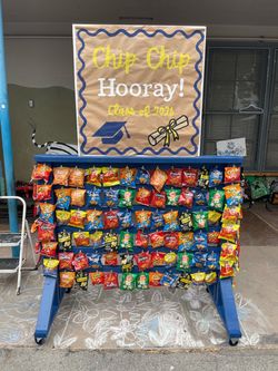 Custom Chip Wall Cart