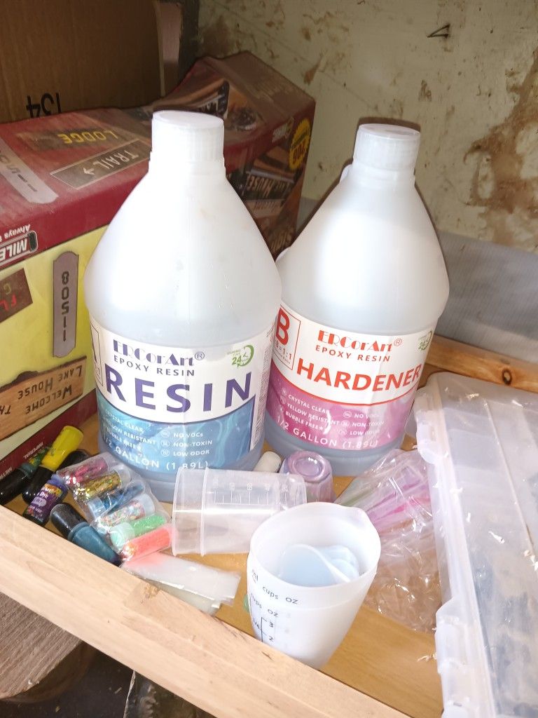 Epoxy Kit With Molds