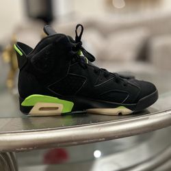 Jordan 6 Retro 