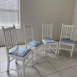 Vintage white wooden chairs