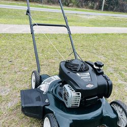 Machine for the yard The machine is like new, it works very well I can deliver