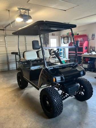 Custom 2002 Club Car DS 48V Lithium Golf Cart - $6,500