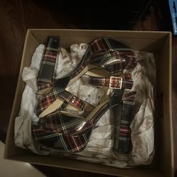 JESSICA SIMPSON PLAID HEELS