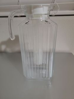 Luminarc Glass Pitcher with Infuser Tube 57.5 oz
