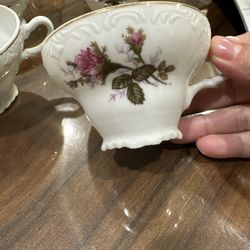 Porcelain Floral Pattern Tea Cup Four-Piece Decorative Set White Pink Green