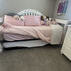 Girls Trundle bed With Dresser